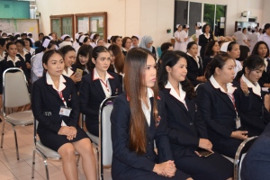 ภาพถวายสักการะพระราชานุสาวรีย์สมเด็จพระศรีนครินทราบรมราชชนนี ณ สถาบันการพยาบาลศรีสวรินทิรา สภากาชาดไทย วันที่ 21 ต.ค. 2561 