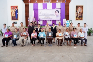 โครงการแว่นตาผู้สูงวัย วันที่ 21 มี.ค.2561 จังหวัดนครสวรรค์